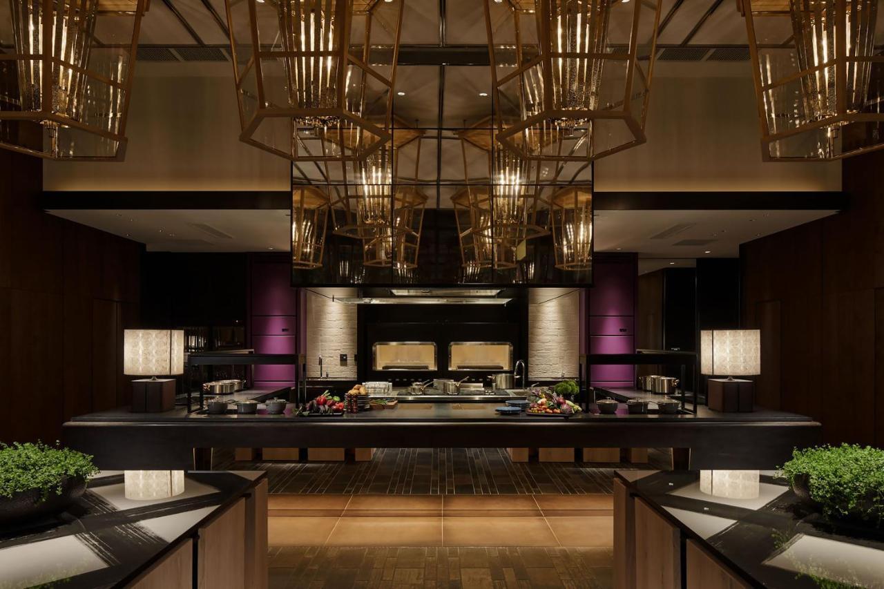 Hyatt Centric Kanazawa Eksteriør billede The kitchen at the restaurant