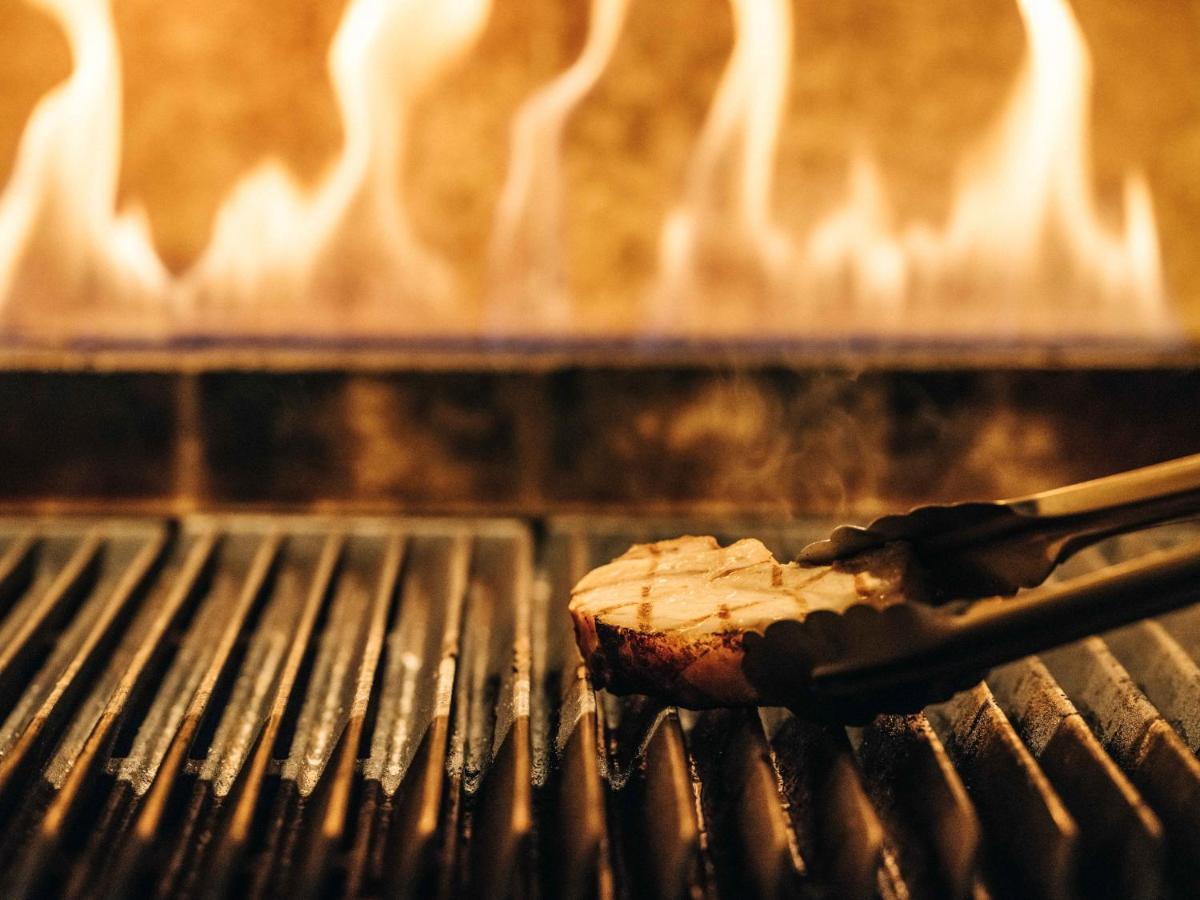 Hyatt Centric Kanazawa Eksteriør billede Grilling