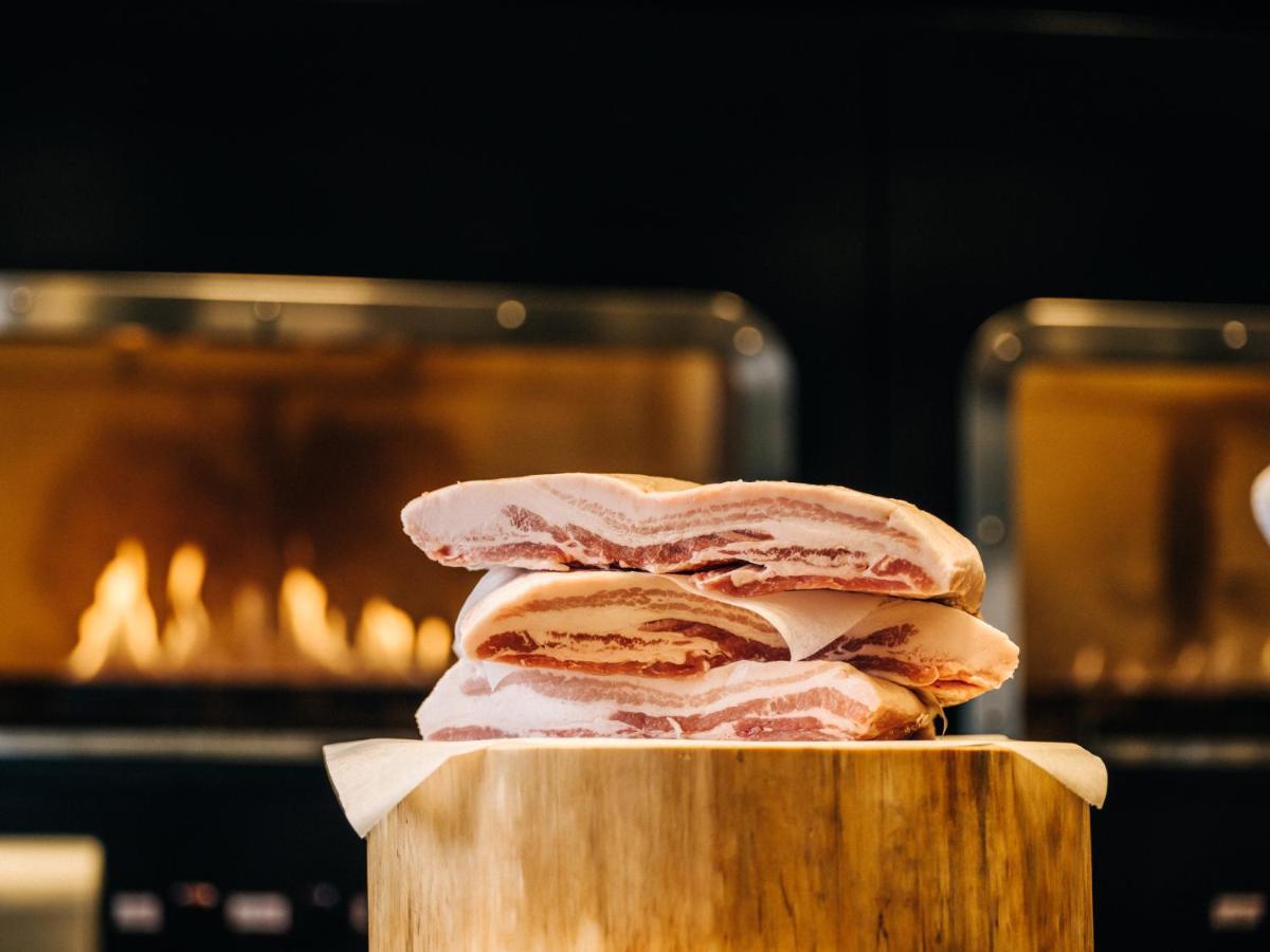 Hyatt Centric Kanazawa Eksteriør billede Pork prepared for roasting