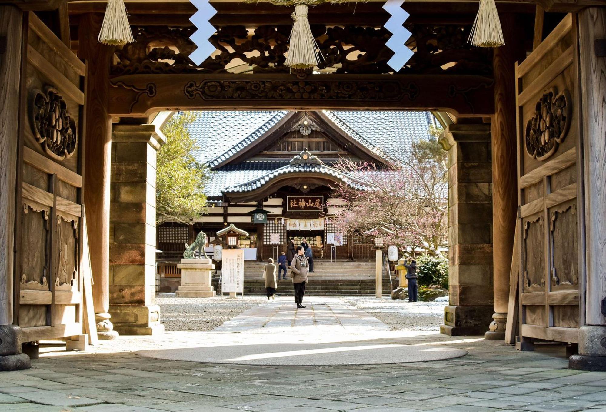 Hyatt Centric Kanazawa Eksteriør billede The temple's main hall